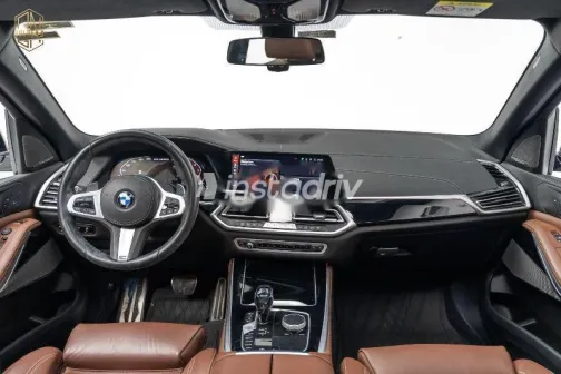 بي ام دبليو X5 2020 فضي مستعملة للبيع - 6