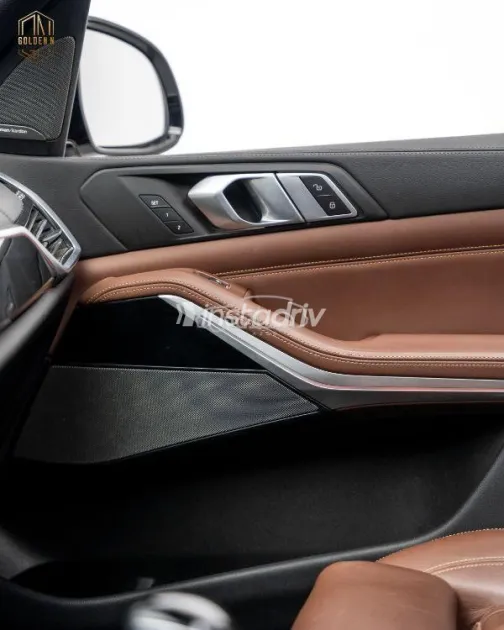 بي ام دبليو X5 2020 فضي مستعملة للبيع - 9