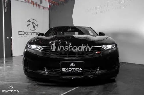 Chevrolet Camaro 2021 Black Used for Sale - 2