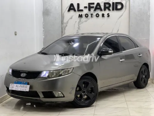 Kia Cerato 2010 Silver Used for Sale - 1