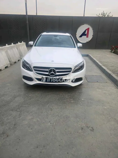 Mercedes C 180 2017 White Used for Sale - 2