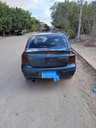 اوبل كورسا 2007 أبيض مستعملة للبيع