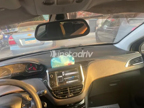 Peugeot 2008 2015 Bronze Used for Sale - 2