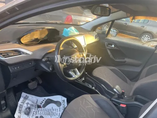 Peugeot 2008 2015 Bronze Used for Sale - 3