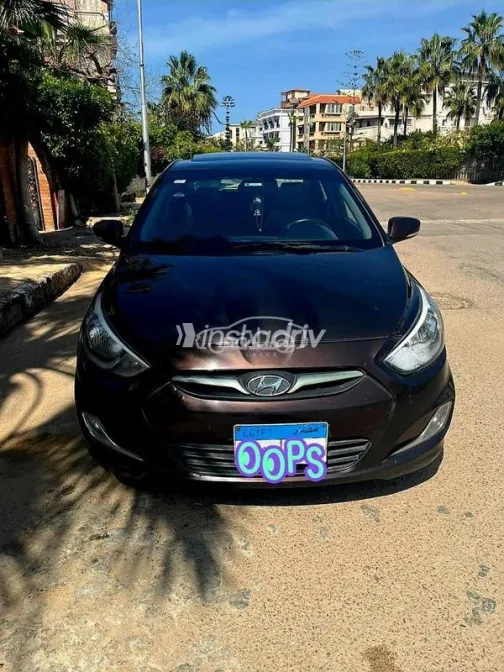 هيونداي اكسنت RB 2017 بني مستعملة للبيع - 3