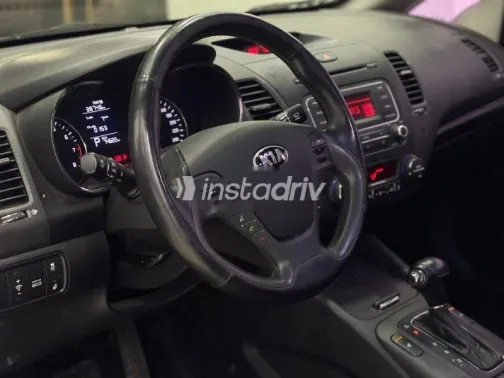 كيا K3 2013 بني مستعملة للبيع - 4