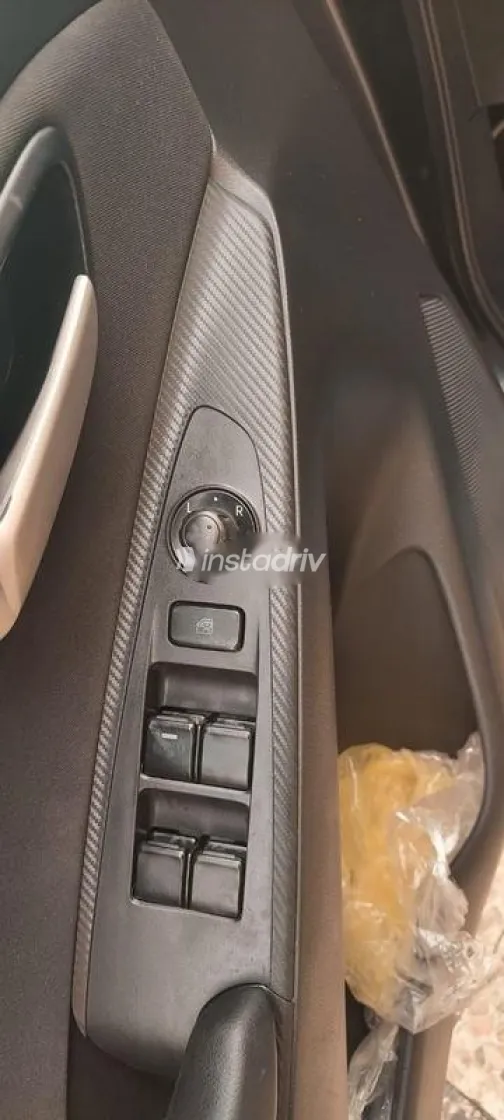 مازدا 2 2017 رمادي مستعملة للبيع - 5