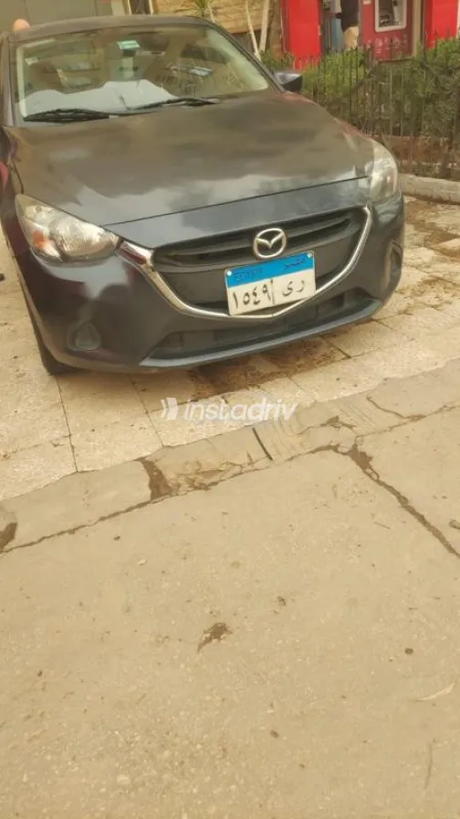 مازدا 2 2017 رمادي مستعملة للبيع - 9