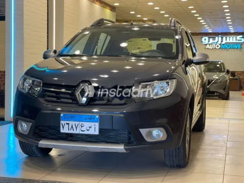 رينو سانديرو  ( ستيب  واى ) 2023 رمادي مستعملة للبيع - 3
