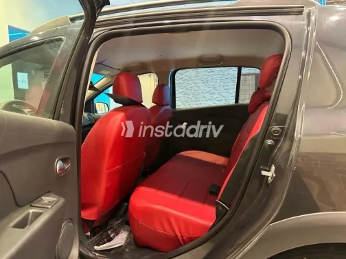 رينو سانديرو  ( ستيب  واى ) 2023 رمادي مستعملة للبيع - 9