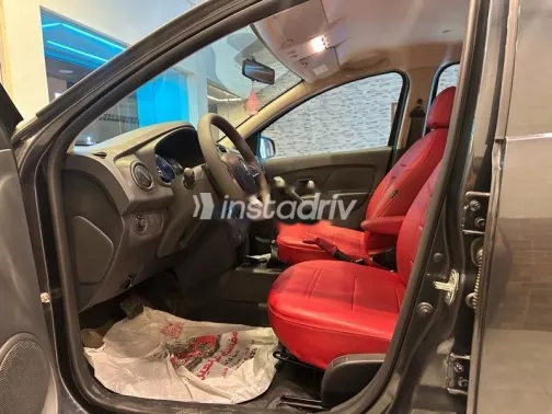 رينو سانديرو  ( ستيب  واى ) 2023 رمادي مستعملة للبيع - 10