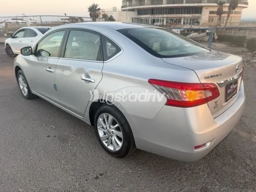 نيسان سنترا 2026 فضي مستعملة للبيع - 10