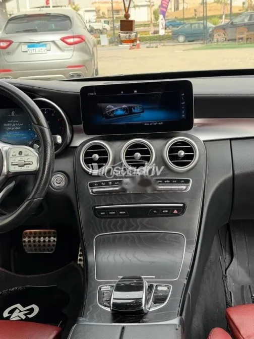 مرسيدس C 300 2020 رمادي مستعملة للبيع - 7