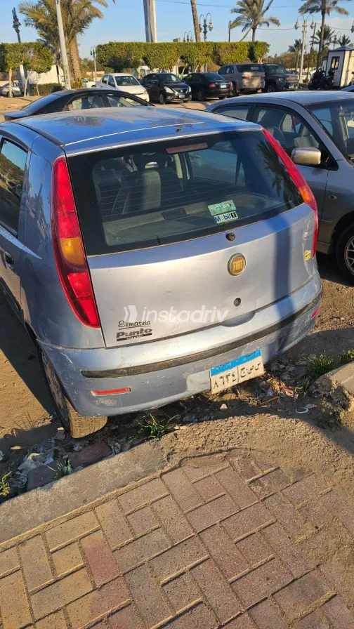 فيات بونتو 2009 أبيض مستعملة للبيع - 8