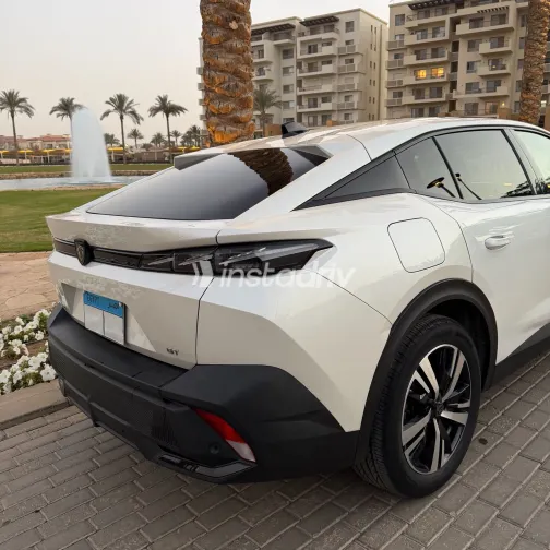 بيجو 408 2023 أبيض مستعملة للبيع - 3