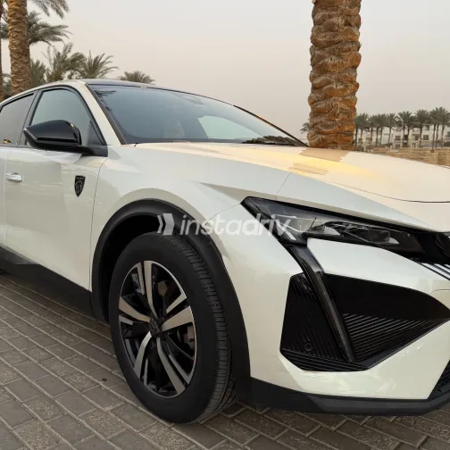 بيجو 408 2023 أبيض مستعملة للبيع - 8