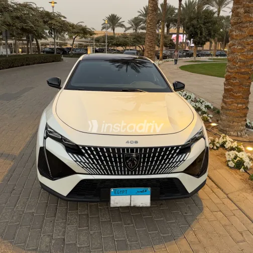 بيجو 408 2023 أبيض مستعملة للبيع - 9