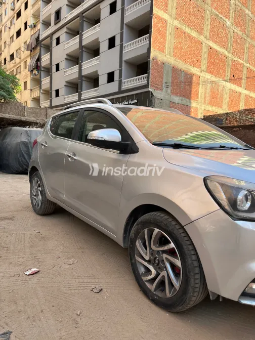 جاك S2 2018 أبيض مستعملة للبيع - 4