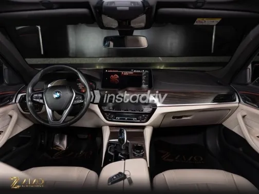 بي ام دبليو 520 2021 أسود مستعملة للبيع - 10