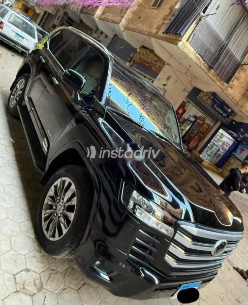 تويوتا لاند كروزر 2025 أسود مستعملة للبيع - 2