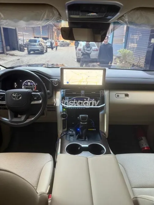 تويوتا لاند كروزر 2025 أسود مستعملة للبيع - 10