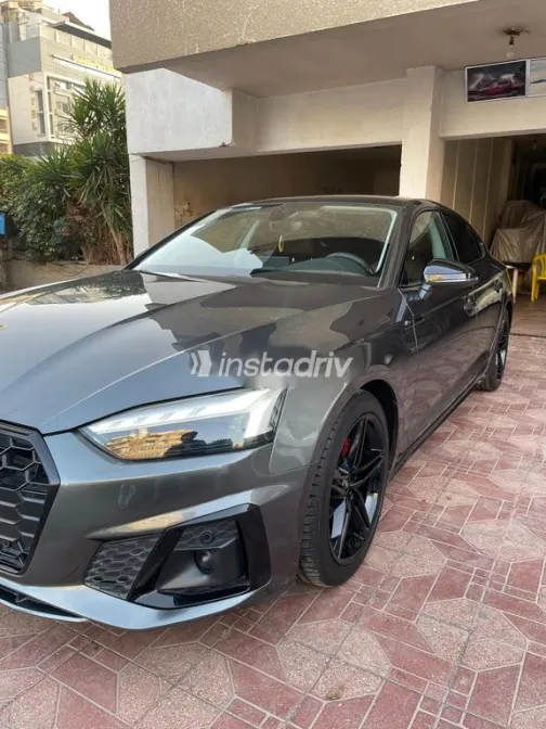 Audi A5 2022 Gray Used for Sale - 6