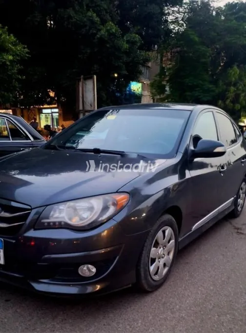 هيونداي إلنترا اتش دى 2012 أسود مستعملة للبيع - 2