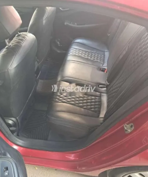 ام جى 5 2022 أحمر مستعملة للبيع - 8