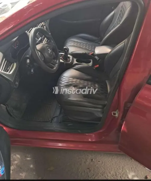 ام جى 5 2022 أحمر مستعملة للبيع - 9