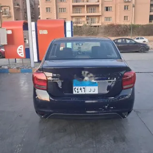 رينو لوجان 2020 أبيض مستعملة للبيع