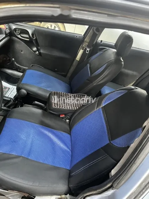 اوبل فيكترا 1999 أزرق مستعملة للبيع - 3