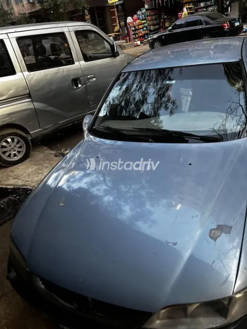 اوبل فيكترا 1999 أزرق مستعملة للبيع - 4