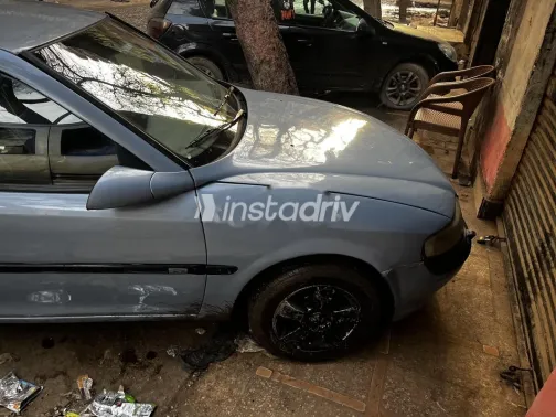 اوبل فيكترا 1999 أزرق مستعملة للبيع - 7