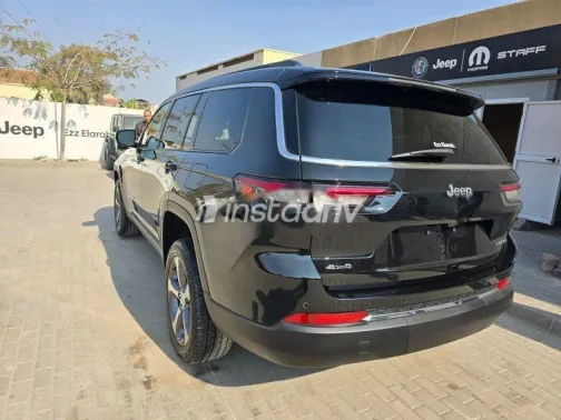 Jeep Grand Cherokee 2024 Black Used for Sale - 6
