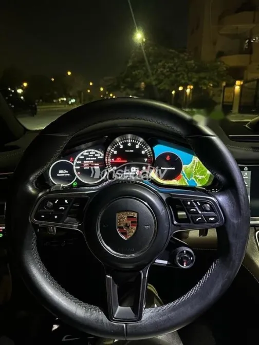 بورش باناميرا 2017 أبيض مستعملة للبيع - 8