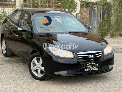 هيونداي افانتي 2010 أسود مستعملة للبيع - 1
