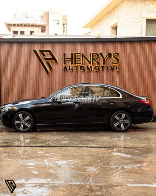 مرسيدس C 200 2023 أسود مستعملة للبيع - 5