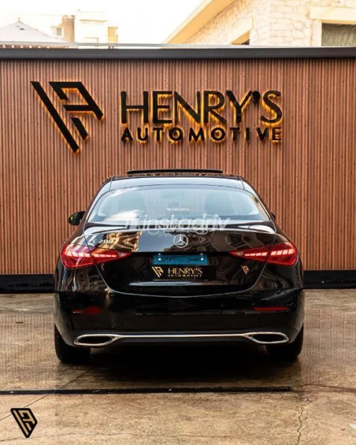 مرسيدس C 200 2023 أسود مستعملة للبيع - 8