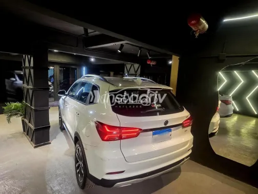 ام جى ار اكس 5 2019 أبيض مستعملة للبيع - 4