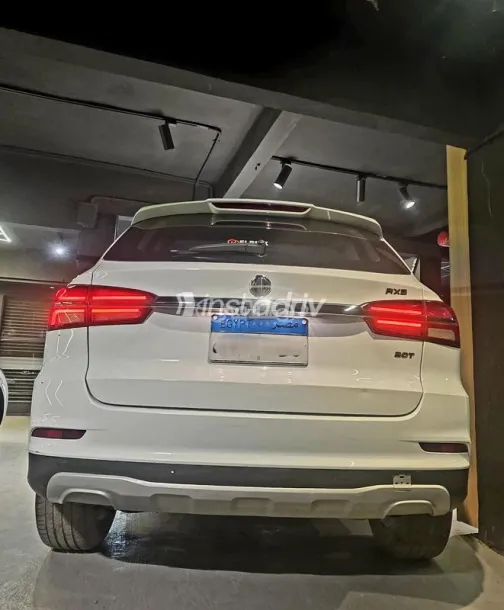 ام جى ار اكس 5 2019 أبيض مستعملة للبيع - 6