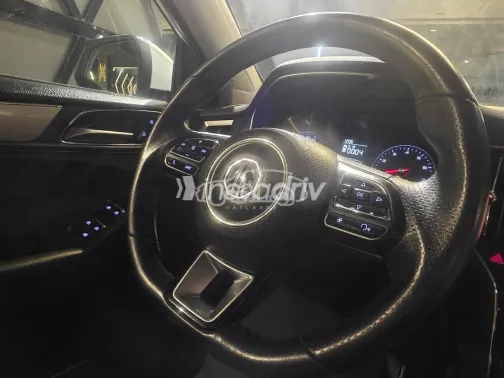 ام جى ار اكس 5 2019 أبيض مستعملة للبيع - 10