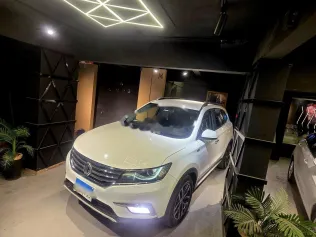 ام جى ار اكس 5 2019 أبيض مستعملة للبيع