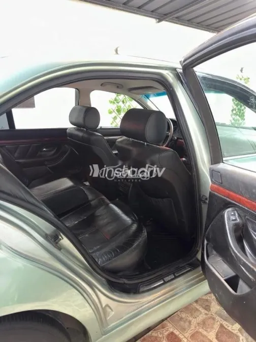 بي ام دبليو 523 1998 أخضر مستعملة للبيع - 8