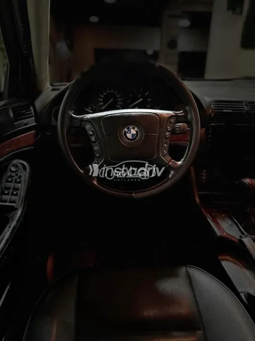 بي ام دبليو 523 1998 أخضر مستعملة للبيع - 9