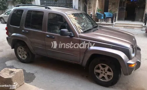 Jeep Liberty 2003 White Used for Sale - 5