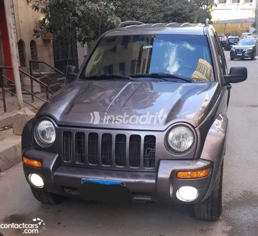 Jeep Liberty 2003 White Used for Sale - 6