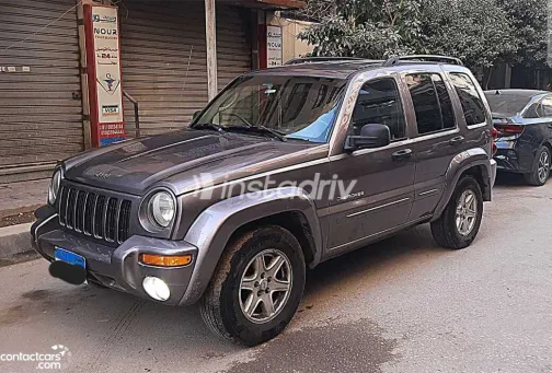 Jeep Liberty 2003 White Used for Sale - 7