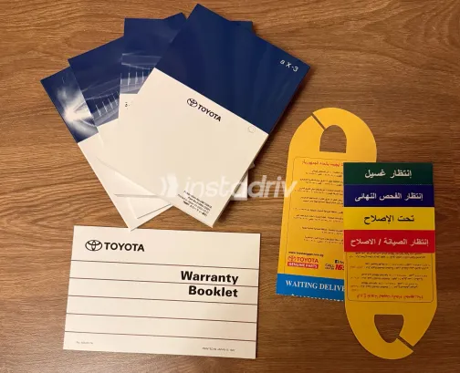 تويوتا كورولا 2025 أبيض مستعملة للبيع - 2