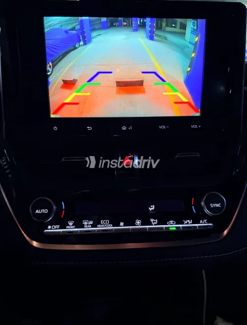 تويوتا كورولا 2025 أبيض مستعملة للبيع - 8