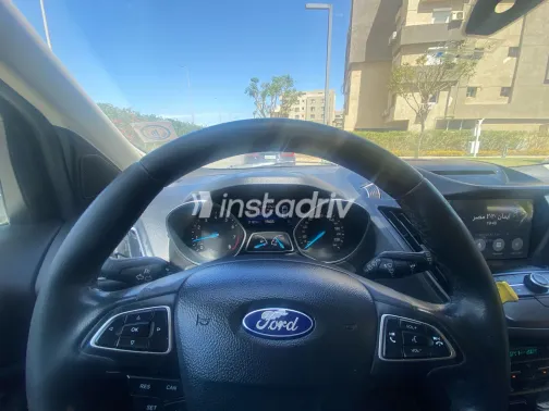 فورد كوجا 2019 أبيض مستعملة للبيع - 7